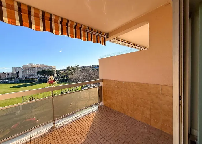 Vue Degagee Et Climatise 勒拉旺杜